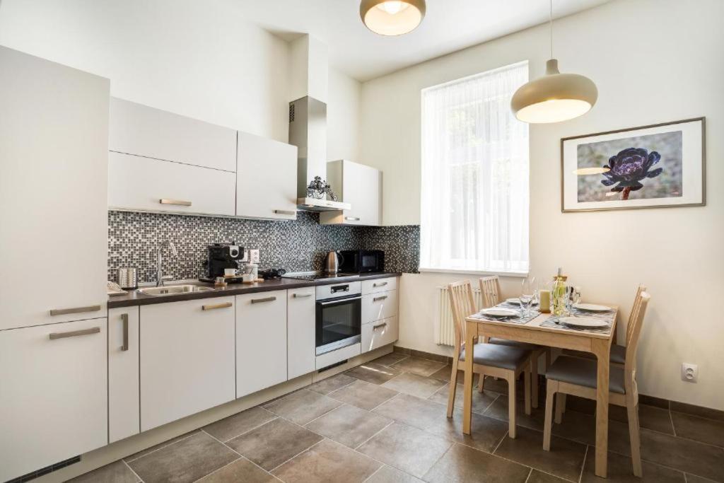 Apartman Karlovarska Marianske Lazne Exterior photo